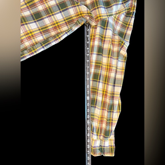 Tailored by J CREW Men’s cotton woven plaid long sleeve shirt | Size Large - Picture 5 of 9